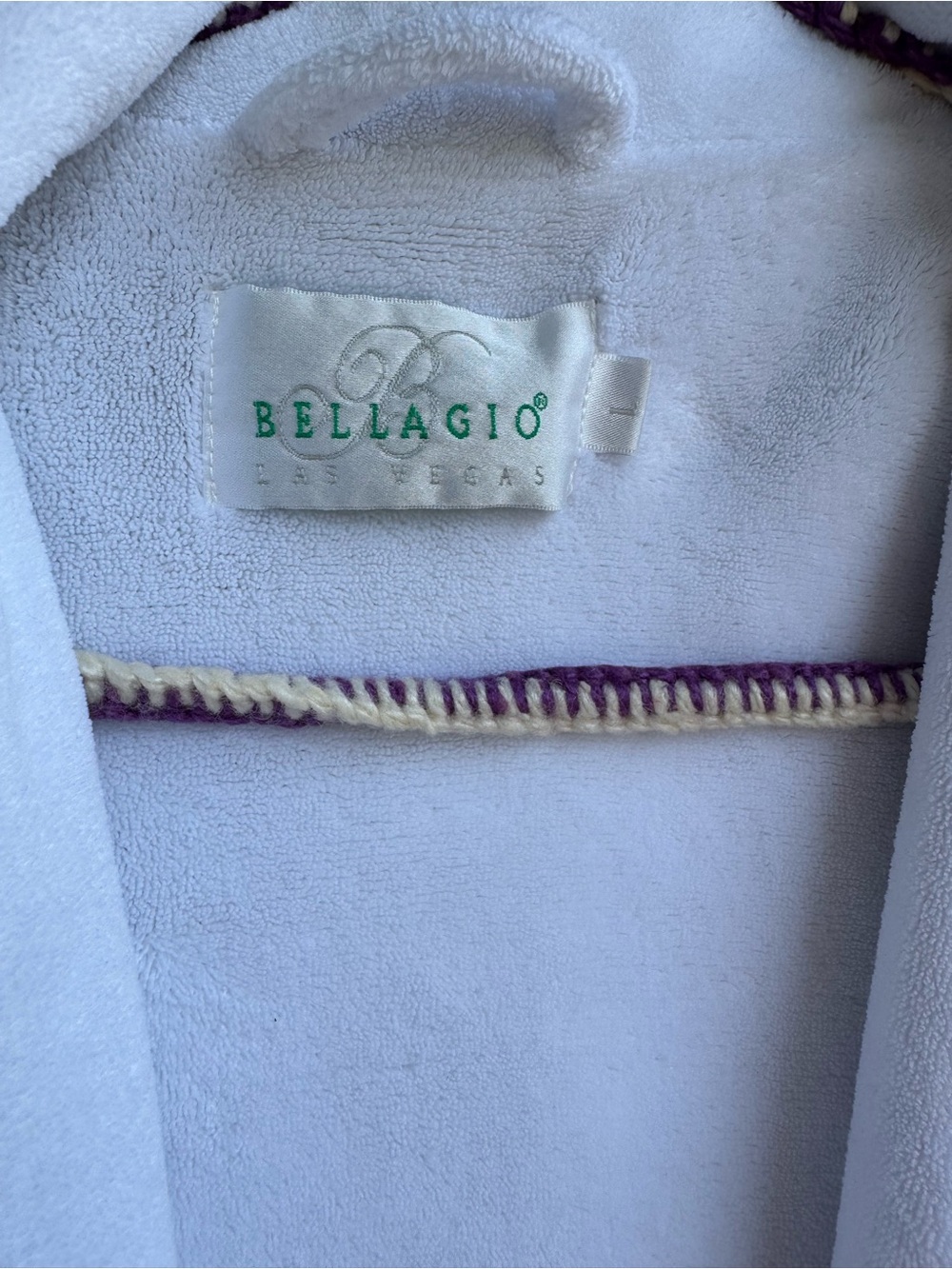 White Bellagio Las Vegas Plush Bathrobe with Shawl Collar - Picture 4 of 7
